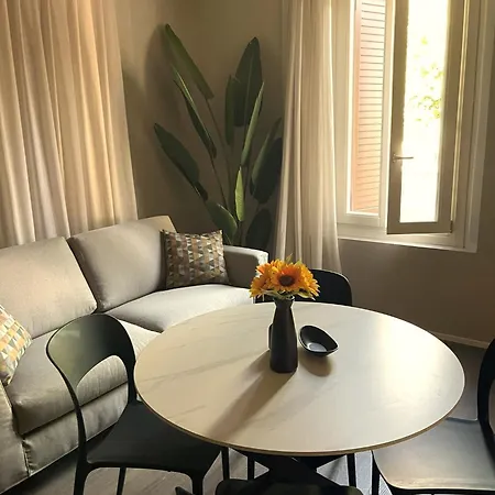 La Bella Giardini Apartment